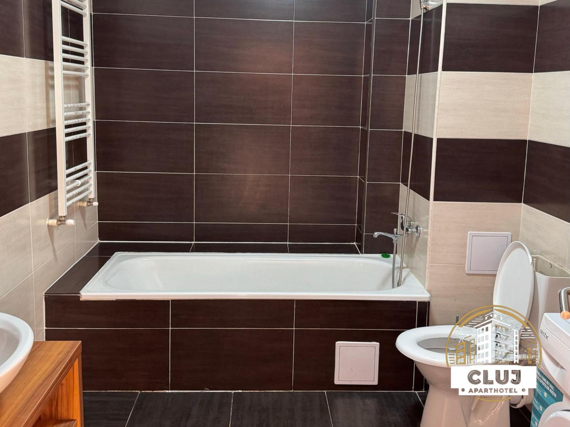 Cluj Aparthotel - Viva City - Экстерьер фото