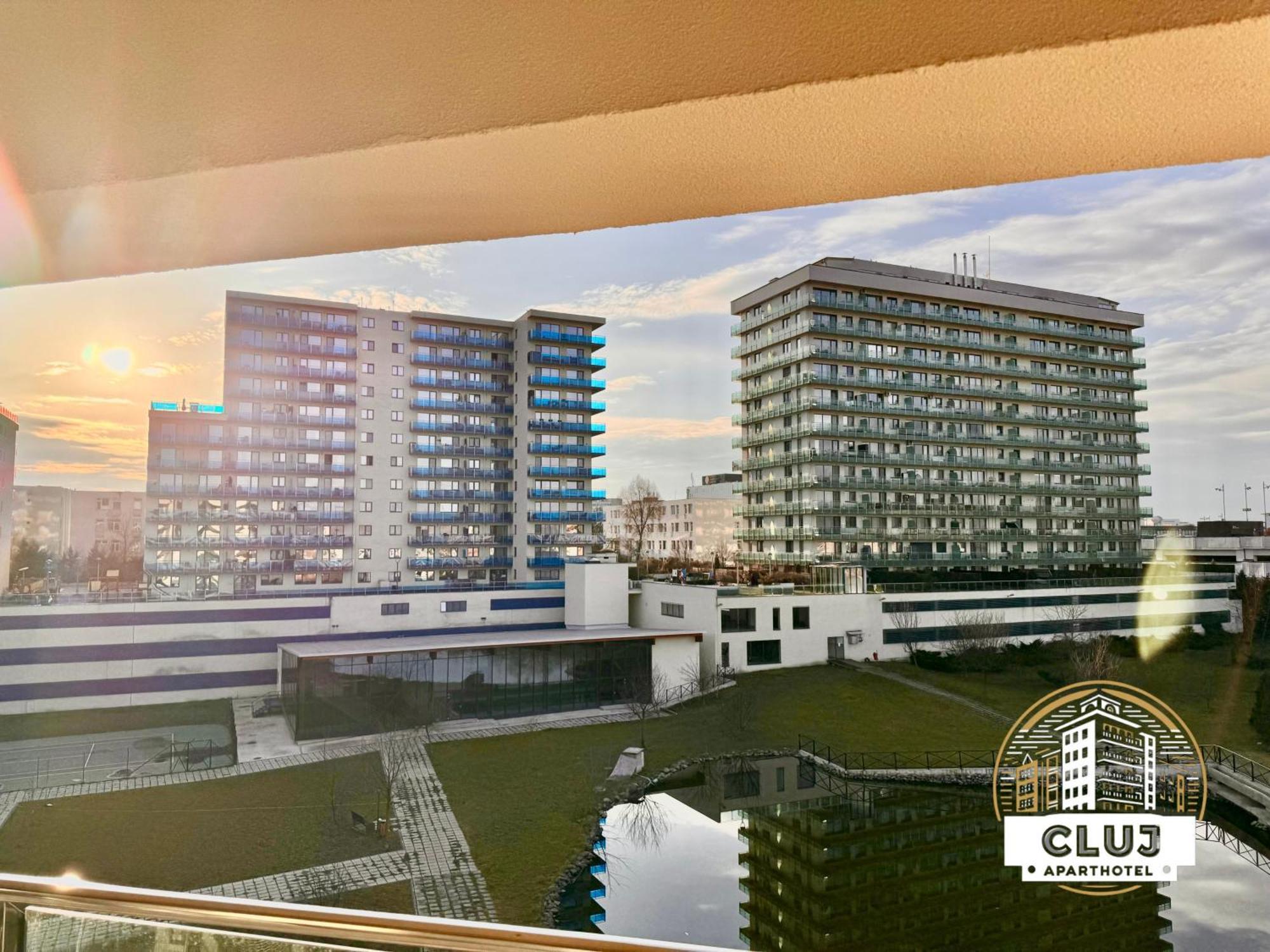 Cluj Aparthotel - Viva City - Экстерьер фото