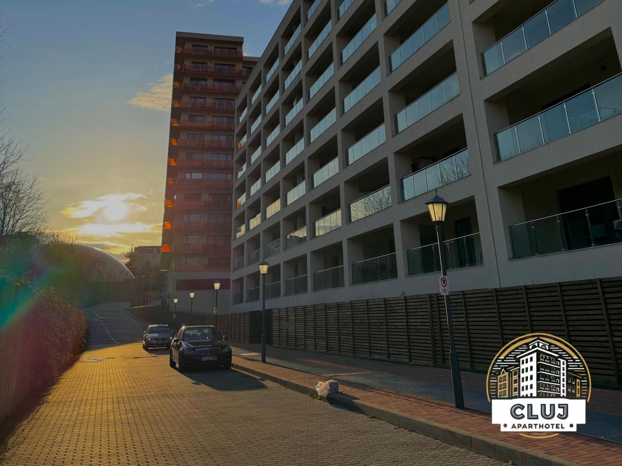 Cluj Aparthotel - Viva City - Экстерьер фото