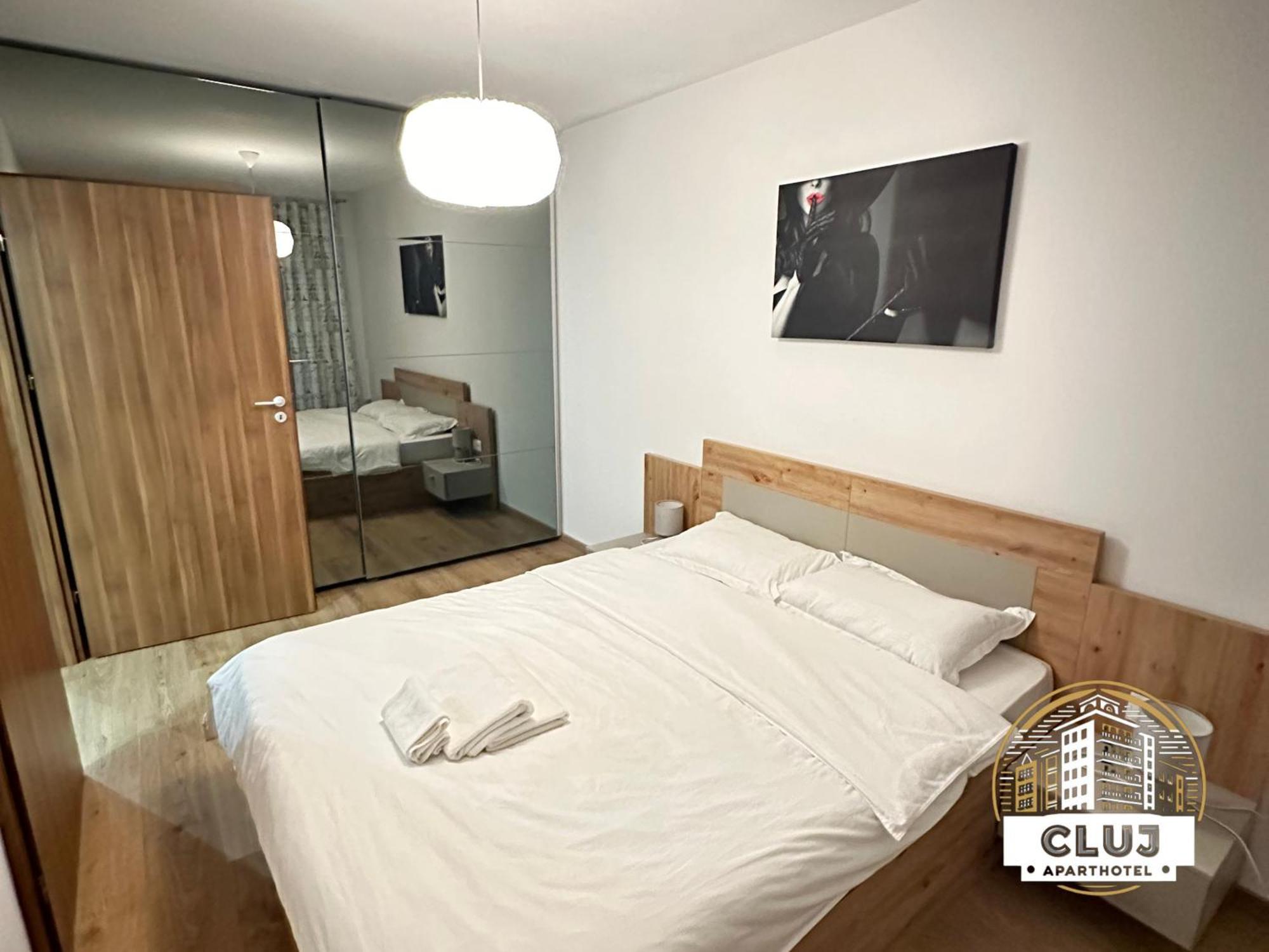 Cluj Aparthotel - Viva City - Экстерьер фото